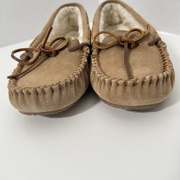 Minnetonka 4052 Cally Tan Suede Faux Fur Lined Slip-On Slipper Tan Women's 10 - Picture 3 of 7